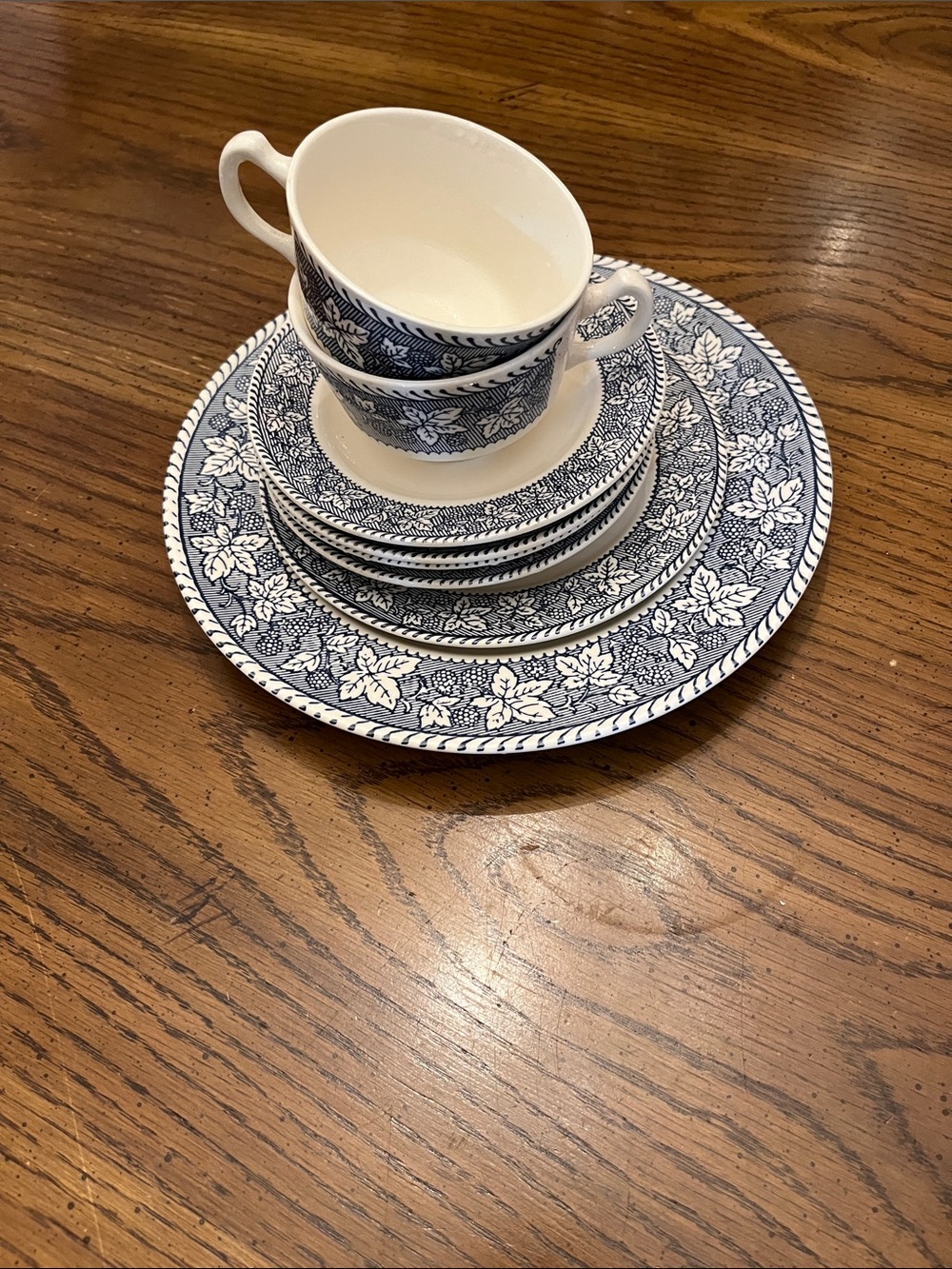 Homer Laughlin Stratwood collection dinnerware pieces